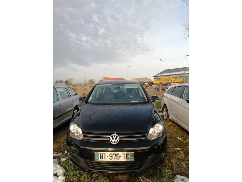  1. Golf Plius 1.4b 90kw – Maža rida, puiki būklė!