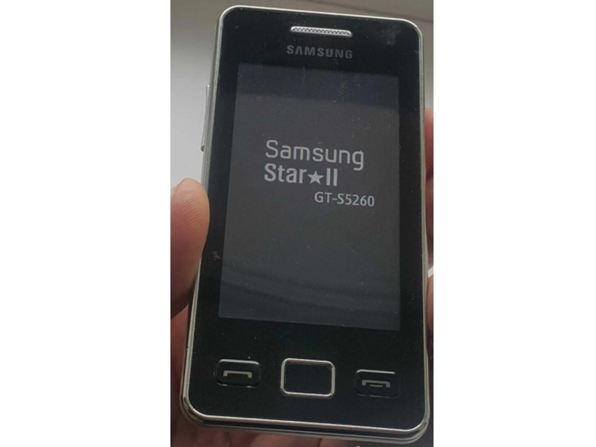  Nokia C5-03 ir 200 – puikus pasirinkimas!