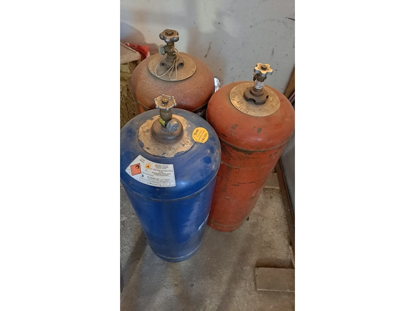 50l dujų balionai po 30 €