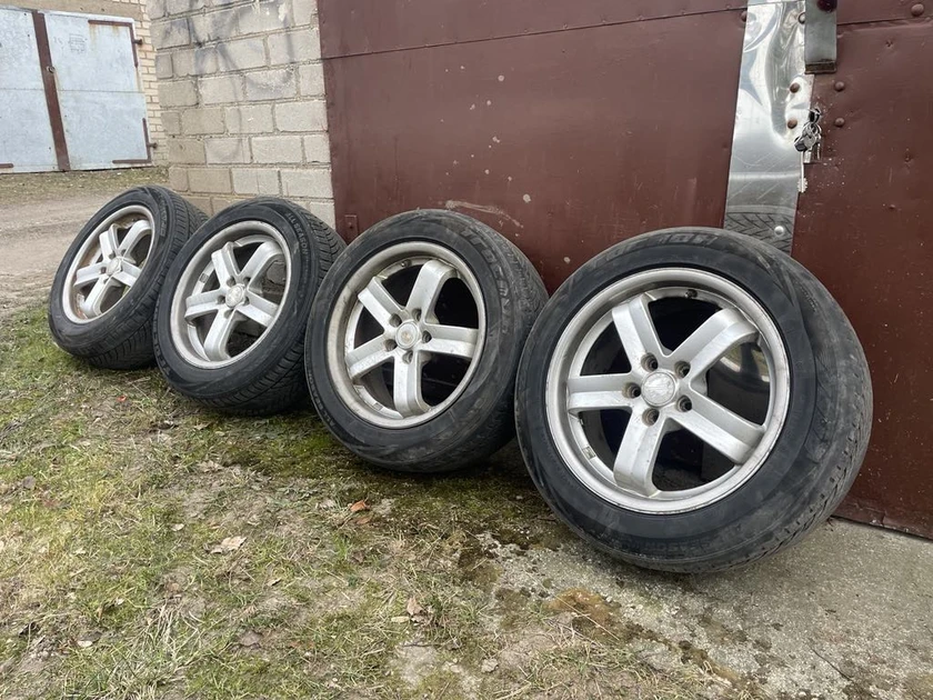  R17 ratlankiai Volkswagen 5x112 su padangomis tik 160 €