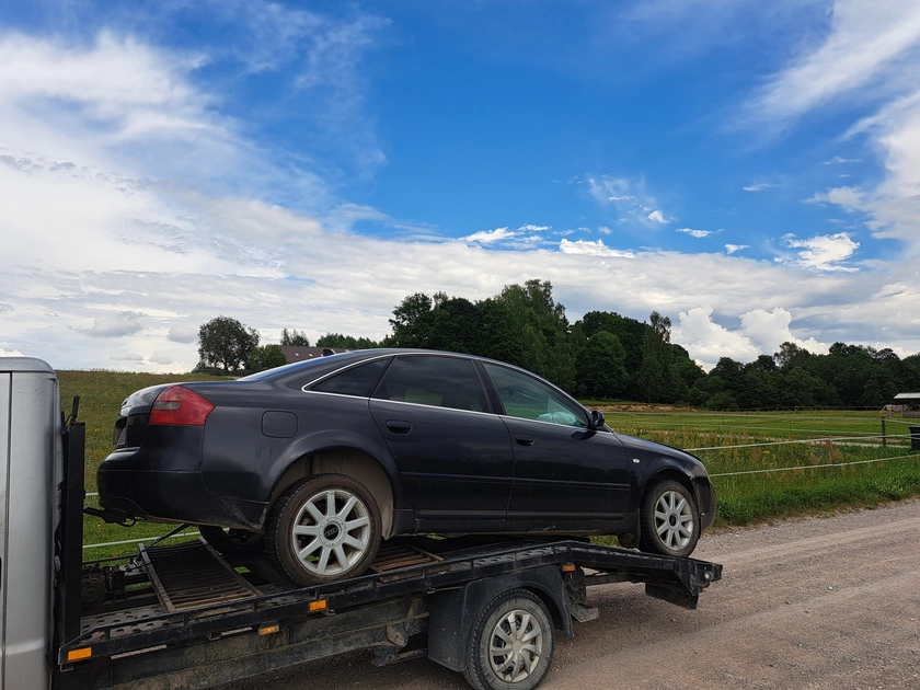  Audi A6 C5 2.4 dalys be/dujos – kokybiška automatinės dėžės dalys||Audi A6 C5 2.4 benzinui/dujoms – patikimos automatinės pavarų dėžės dalys||Kuro tipas benzinas/dujos – lengvai suraskite reikalingas Audi A6 C5 dalis||Sedanas Audi A6 C5 2.4 dalys – patikimas pasirinkimas automobilių remonto darbams||Automatinė pavarų dėžė Audi A6 C5 2.4 – kokybiškos dalys be kompromisų