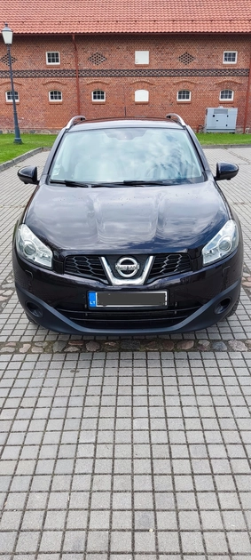  Nissan Qashqai pasiūlymas 1,6 dyzelinas ir odinis salonas