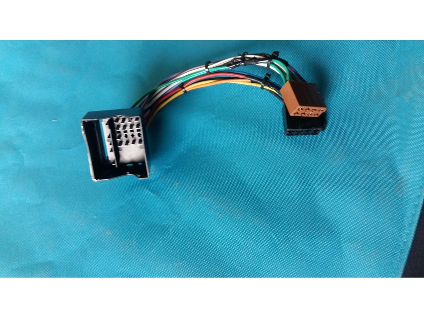  BMW E39 adapteris – originali garso kokybė paprastai