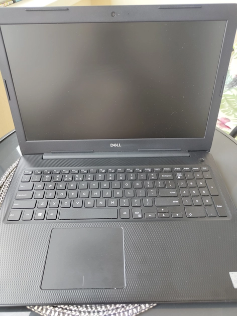  Dell Inspiron 3593 su i5 10 kartos procesoriumi