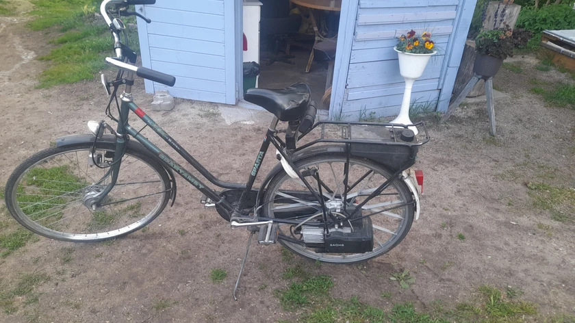 Parduodu motorinį dviratį moterims – stilingas, galingas ir patikimas!