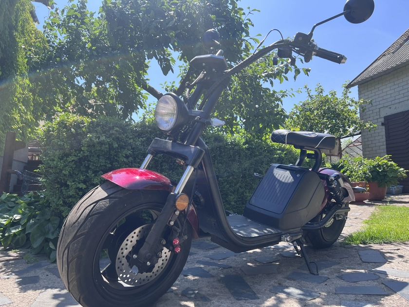  Elektrinis motoroleris Hl 3.0: Keliauk tyliai ir patogiai!