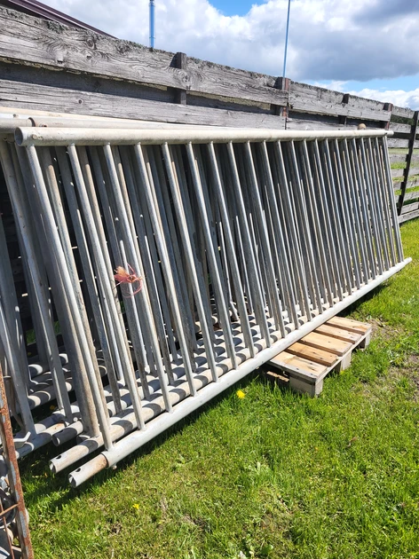  Fermos atitvarai: Storas metalas už 60€/m