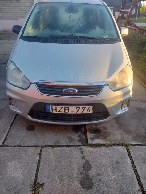  Ford C-Max: Erdvus minivenas su dyzeliniu efektyvumu!