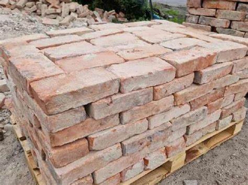  Senų raudonų plytų ieškojimas – didelis kiekis už priimtiną kainą