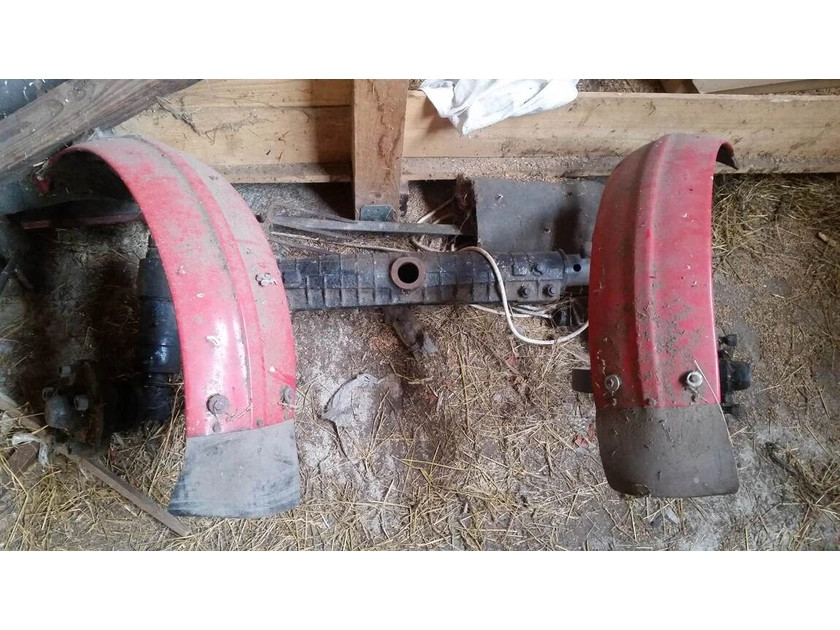  MTZ priekinis tiltas – patikimas sprendimas už 150 eur