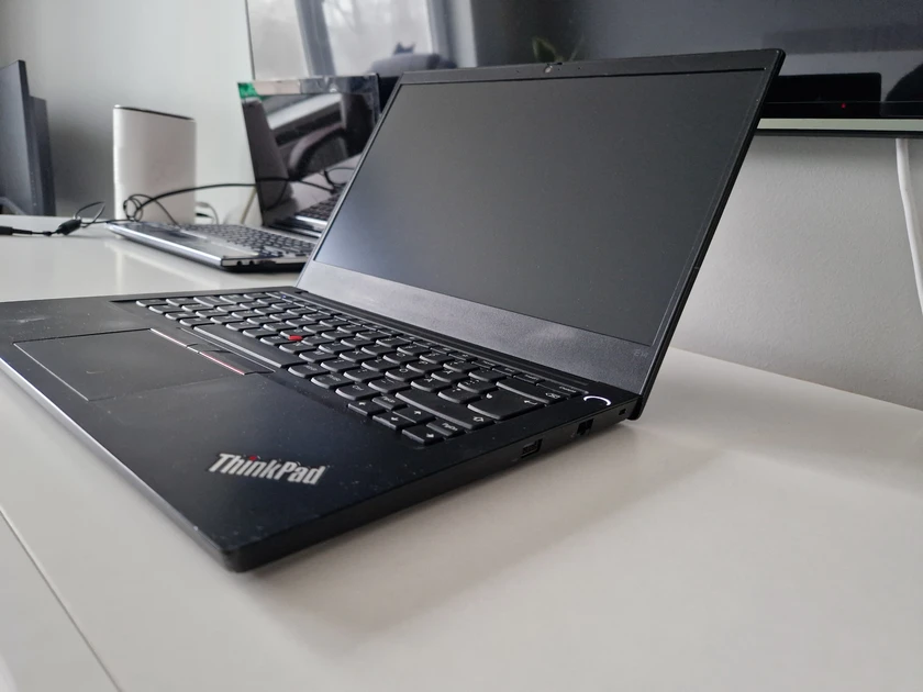  Lenovo E14 G1: Galingas Intel i3, 8GB RAM ir SSD