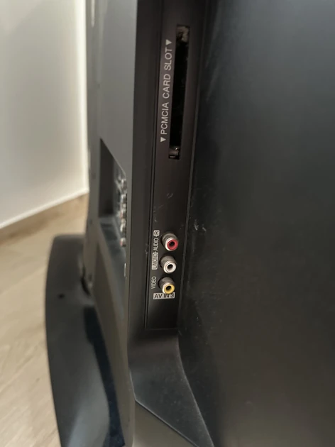  LG televizorius - 109 cm įstrižainė, derinama kaina!