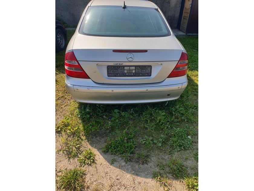  Mercedes E 320 CDI – patikimumas ir stilius 2003 m.