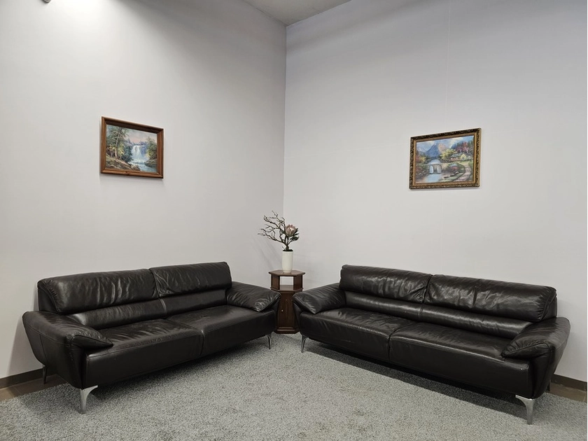  Natūralios odos komplektas už 799€ be pabrangimo