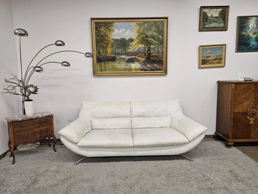  Moderni 2,2 m odinė sofa – išsimokėkite be pabrangimų!