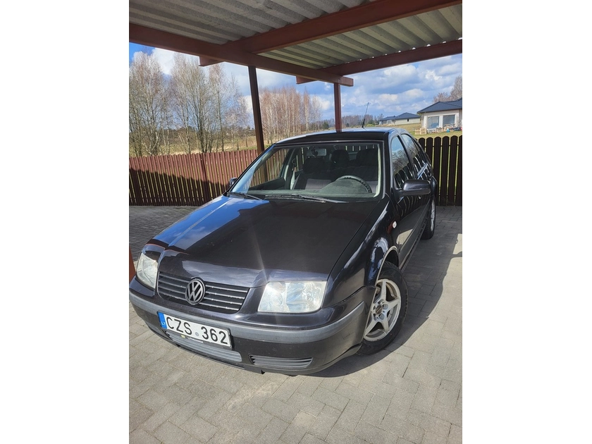  Volkswagen Bora – patikimumas ir komfortas už gerą kainą