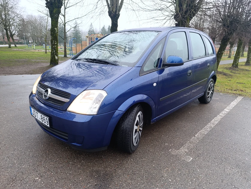  Opel Meriva 1.4: tvarkinga, švari ir patikima hečbekas
