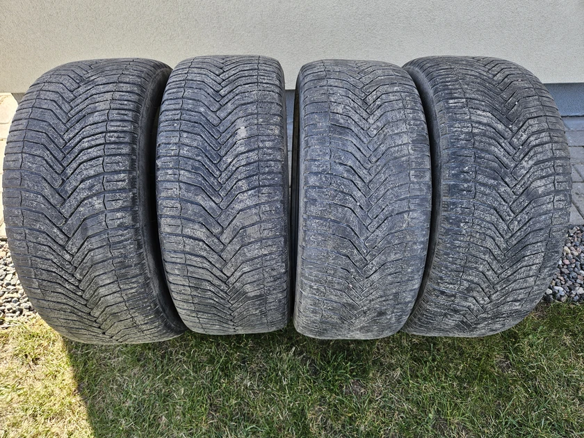  Padangos 225/45 R17 Michelin – tik 40€ už visus!