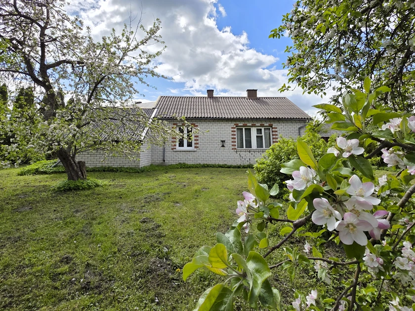  PARDUODAMA sodyba Juknaičių k. – ideali vieta jūsų svajonių namams!