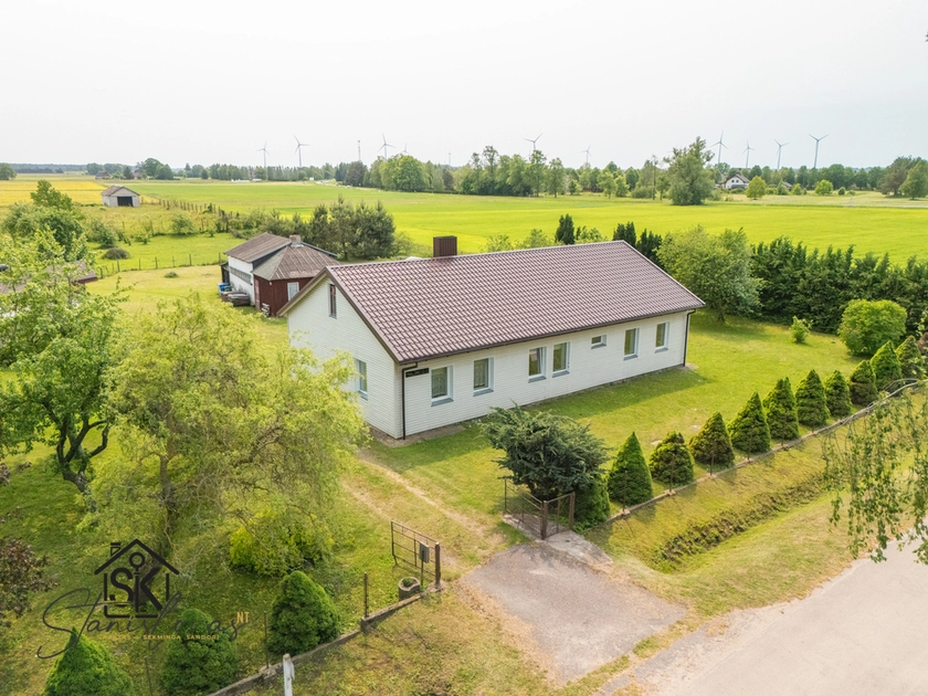 namas su dideliu sklypu Vilkyčiuose; dviejų įėjimų namas tinkamas dviem šeimoms; renovuotas su patogumais vilioja pirkėjus; žemės sklypas 41,57 arų sodininkams; modernus vieno aukšto namas ramiai gyventi; erdvus sklypas idealiai sodininkystei; šilti namai su grindiniu šildymu mažoms išlaidoms; privatus namas su vaismedžių sodu Vilkyčiuose; turiningas sklypas su šiltnamiu ir ūkiniais pastatais; namas su atskirais įėjimais patogiam gyvenimui; renovuotas namas su šiluma ir patogumais; ideali vieta šeimai ir ūkininkavimui; erdvus, apšiltintas vieno aukšto būstas; patrauklus pasiūlymas šeimos ar nuomai; Vilkyčių namas su erdviu sklypu ir sodu; kokybiškas būstas ramioje vietoje; sklypas idealus sodininkystei ir poilsiui