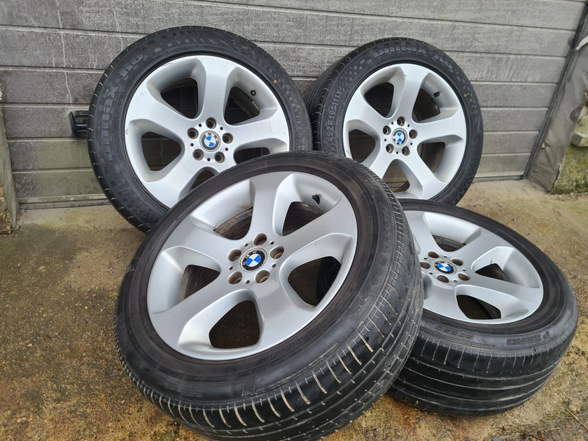  BMW X5 ratlankiai su padangomis R19 – puiki kaina 600Eur!