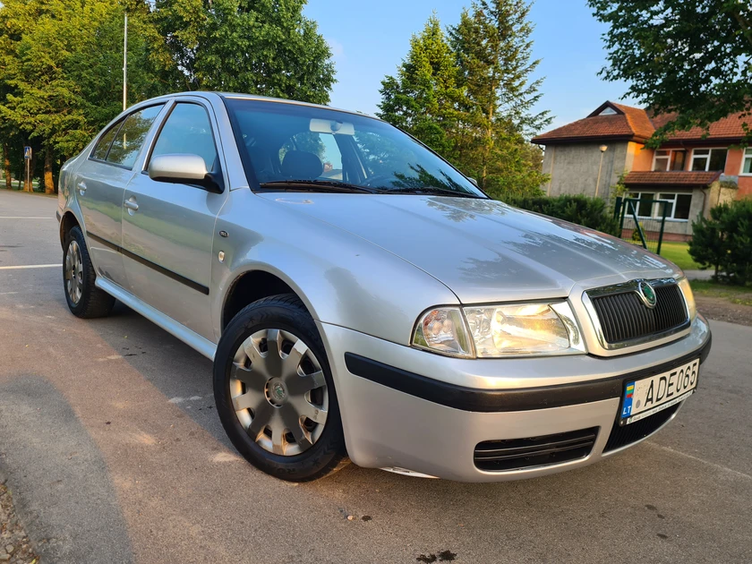 skoda octavia 2004m 1,9TDI 66kW – patikima ir mylėta šeimos mašina ||Skoda Octavia 2004m – originalus km, prižiūrėta ir nedidelė rida ||Skoda Octavia hečbekas 2004m – ekonomiška dyzelio variklio būklė garantuota ||Skoda Octavia 2004m – patikimas dyzelinis variklis su ilgaresniu resursu ||Skoda Octavia 2004m – puiki būklė, švari ir tvarkinga variklio sritis ||Skoda Octavia 2004m – geras techninis stovis, patikrintas ir važiuojantis be problemų ||Skoda Octavia 2004m – originalus kilometražas, stiprus dyzelinis variklis ||Skoda Octavia 2004m – patikimas hečbekas su įrodyta istorija ir nedideliais remonto poreikiais ||Skoda Octavia 2004m – klasikinių modelių patikimumas ir ekonomiškumas garantuotas ||Skoda Octavia 2004m – ideali kasdienio vairavimo mašina su išlaikyta technika