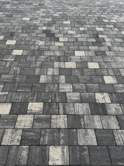  Trinkelių Nida Granit likutis 30 m² – puikia kokybė kiemams ar takeliams