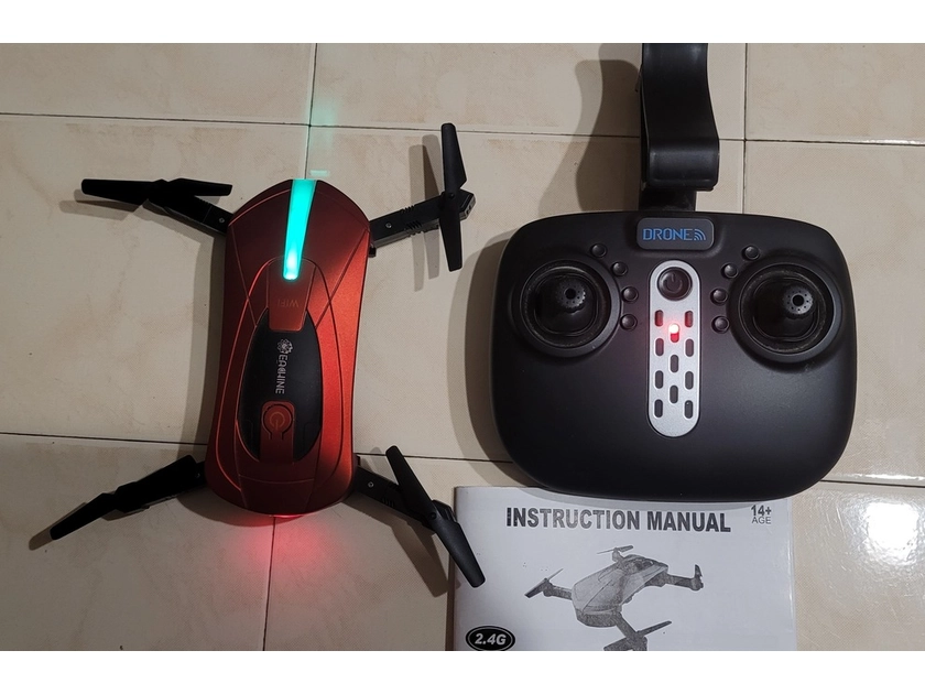  Parduodu veikiantį droną – puikus dovanas!