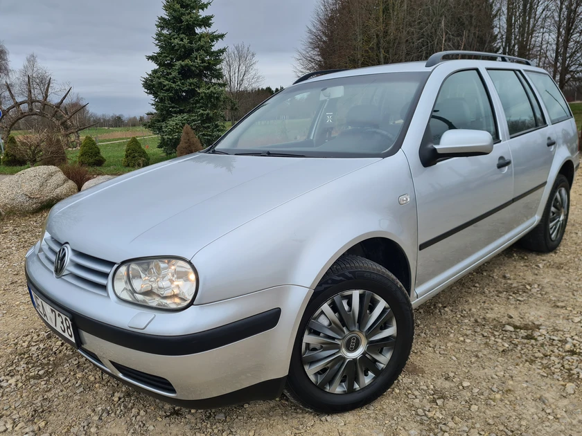 VW Golf 2003m: 4Motion universalas su visais varančiais ratais