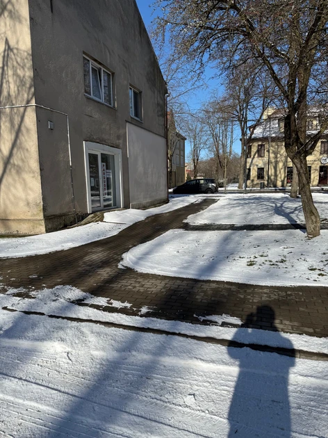  Išnuomojamos komercinės patalpos Šilutės centre