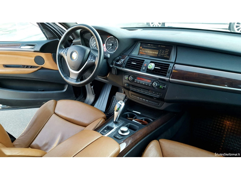  Supirkame visų markių automobilius – su defektais ar tvarkingus!