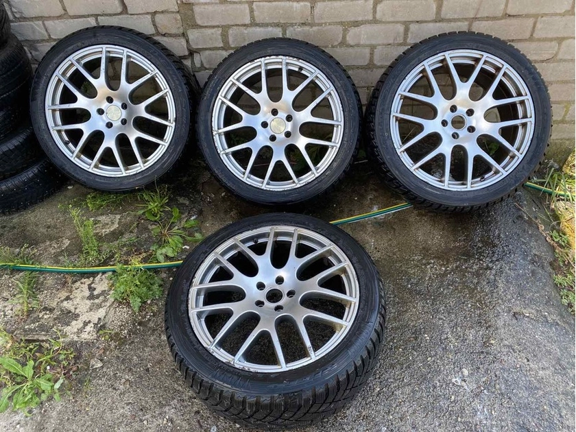  R20 ratlankiai 220€ – stilinga ir patikima pasirinktis