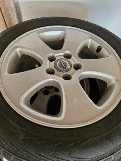  Ratlankiai Volvo R16: puiki būklė už gerą kainą!