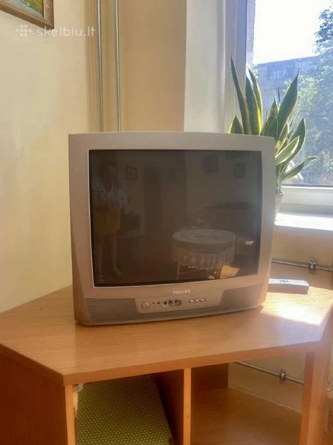  Veikintis kineskopinis televizorius!