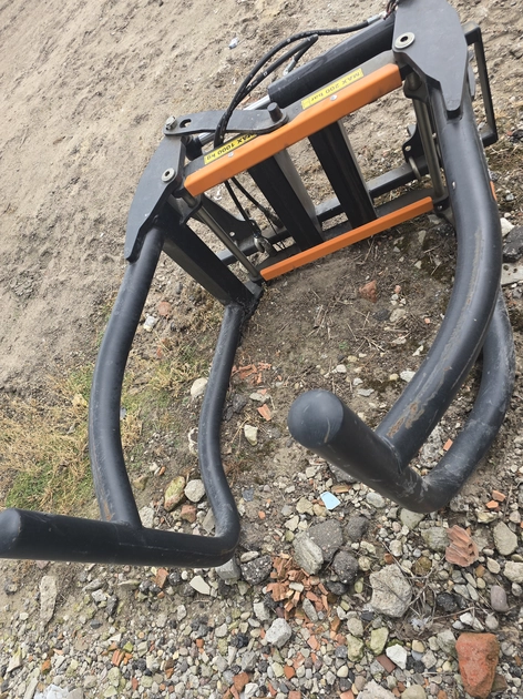  Rulonų griebtuvai puikios būklės - tik vienas sezonas!