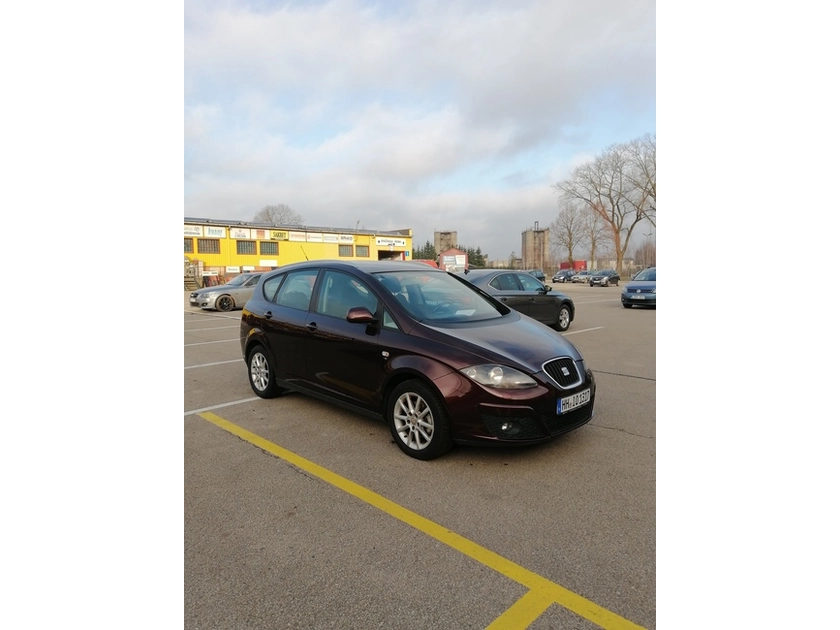  Seat Altea X L 1.4B 90kw – patikimas ir tvarkingas