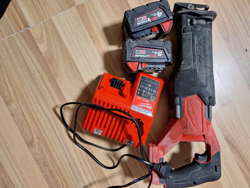  Tiesinis pjūklas: tikslus pjovimas, greitas darbas