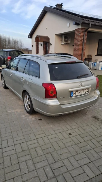  Parduodama Toyota Avensis: puikus ekonominis pasirinkimas!