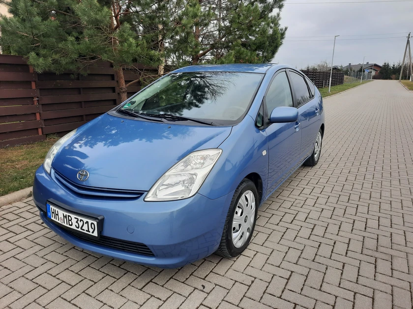 Toyota Prius 2006 m. - benzininis/electriškas hečbekas