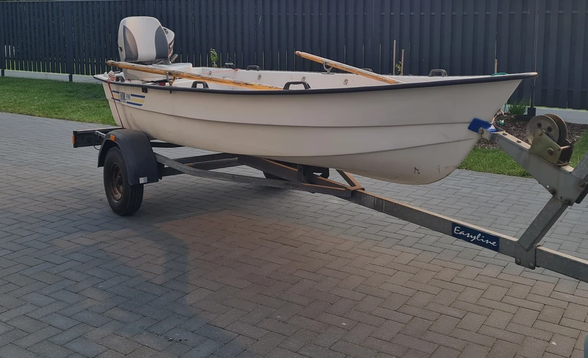  Patikima ir stabili Švedų kokybė: valtis su priekaba ir Yamaha-4 variklis