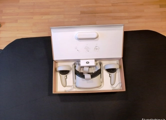 Išsinuomok Oculus Quest 2 ir pamiršk apie realybę!