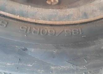 2020 m. padangos, nedaug važiuota – 185/60 R15