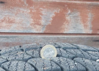 Išskirtiniai 215/75 R16c diskai su padangomis – užsisakyk dabar!