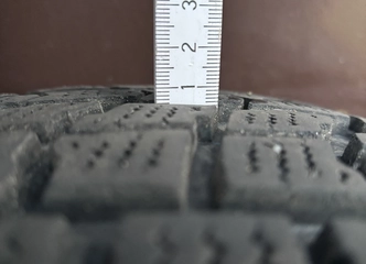 225/60 R17 padangos – trys už dviejų kainą, tik 70€!