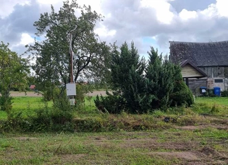 23 arų sklypas su projektu ir elektros įvadu