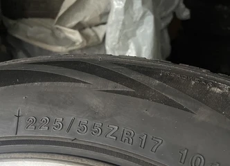 R17 ratlankiai 5x112 Volkswagen: 2 naujos padangos!