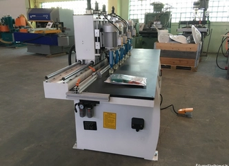2300 mm atstumas tarp griebtuvų