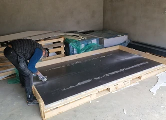 Išsami vidaus apdaila: nuo laminato iki plytelių!
