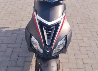Aprilija SR50R, nereikalauja perdarymo – nauja padanga ir jokių trūkumų