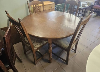 Natūralus medis – puikus stalo komplektas už 349€!